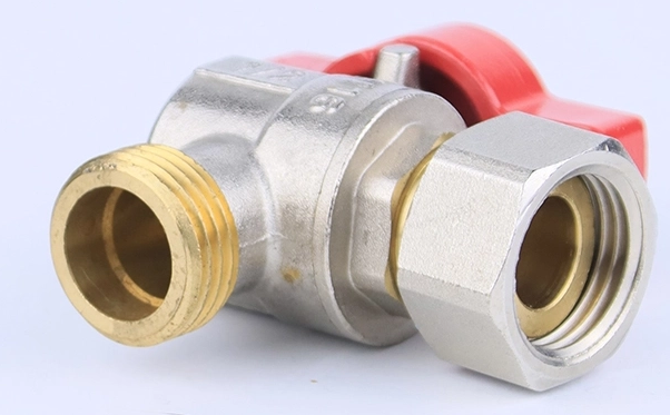 ¿Cuál es el ángulo de la válvula?